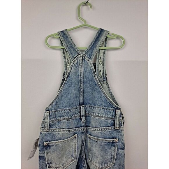 Old Navy Youth Overall,  NWT.   Light Blue Wash,  Size 5. - Picture 8 of 12